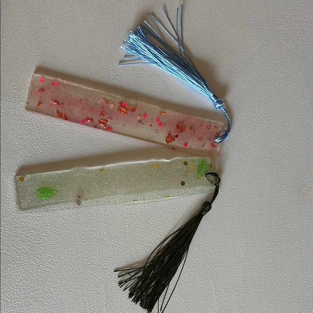Elegant Resin Bookmark Set with Tassels